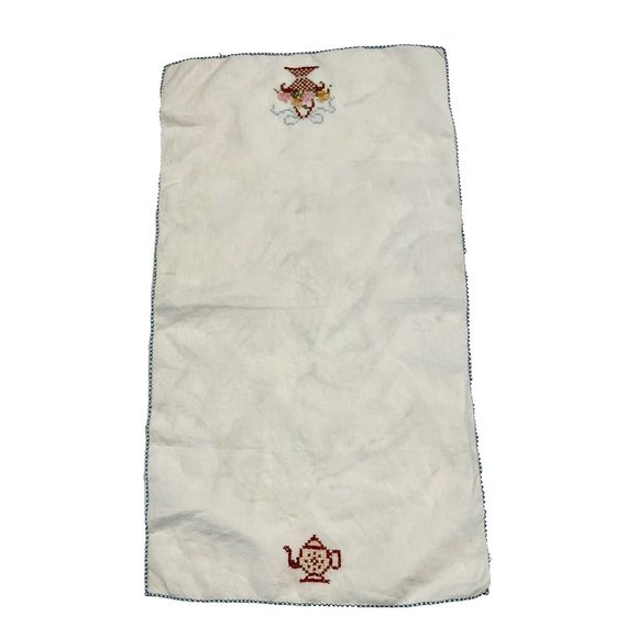 Vintage 2 Cocktail Napkins & Table Runner Cross Stitch Embroidery Teapot Floral - Picture 7 of 7